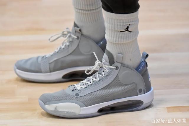 布伦森43分哈特24+13+8 尼克斯险胜步行者1-0