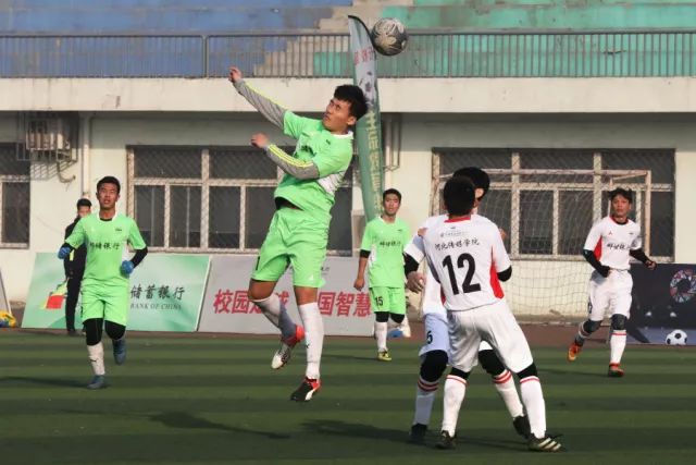 林葳16分同曦大胜首钢 王哲林15+10上海胜福建